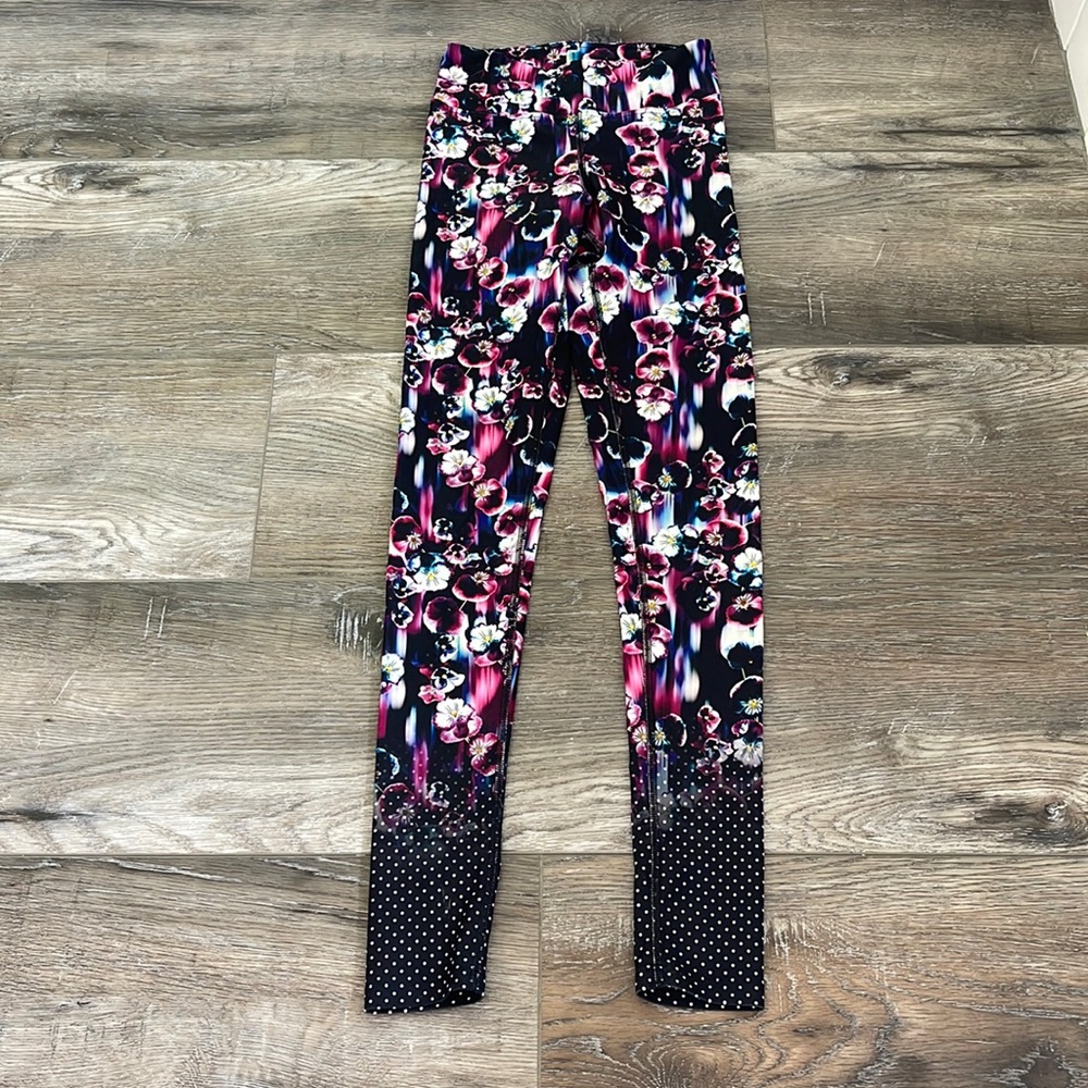 Dharma Bums leggings worn once Size S